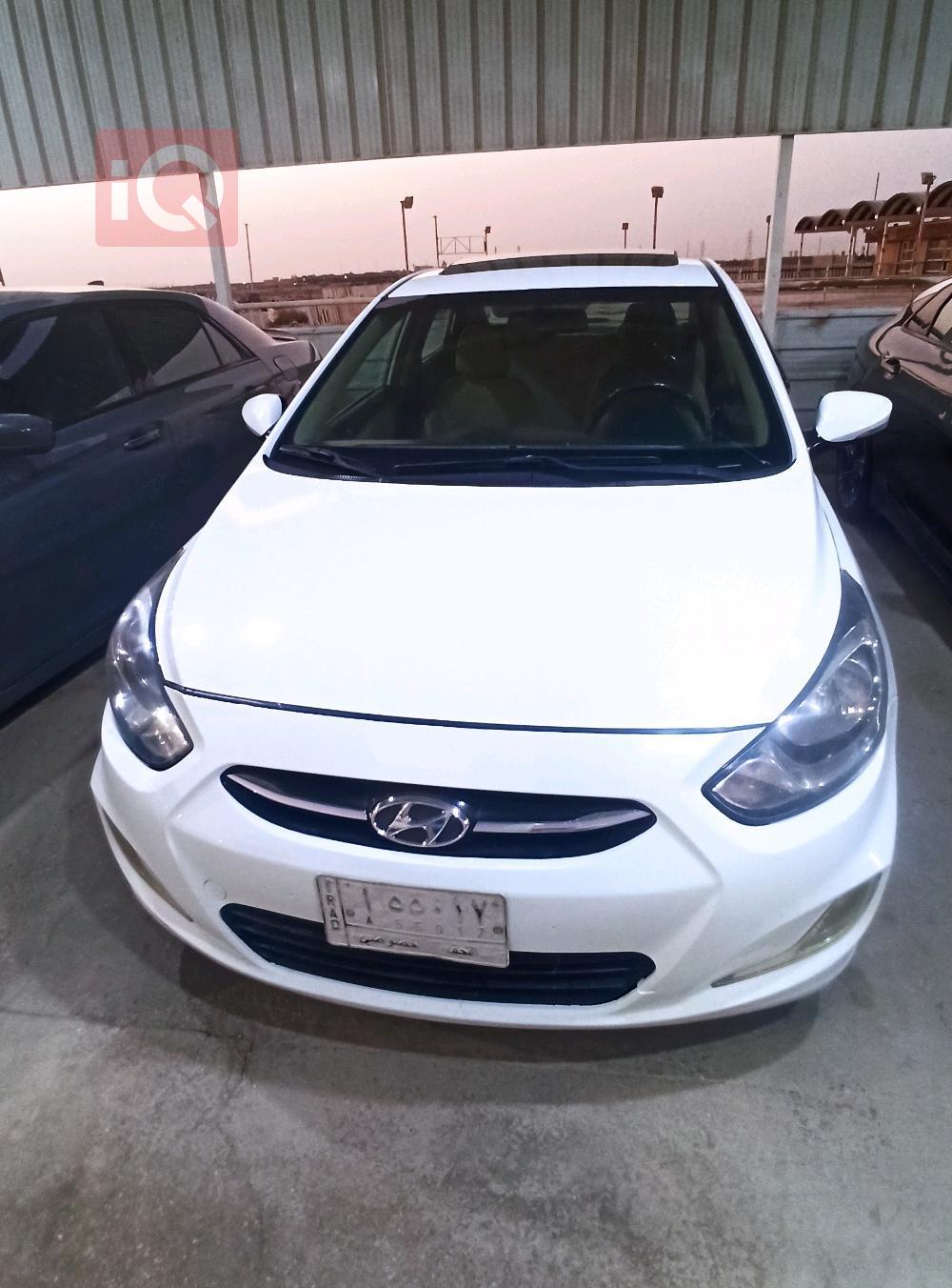 هیوندای ئەکسنت